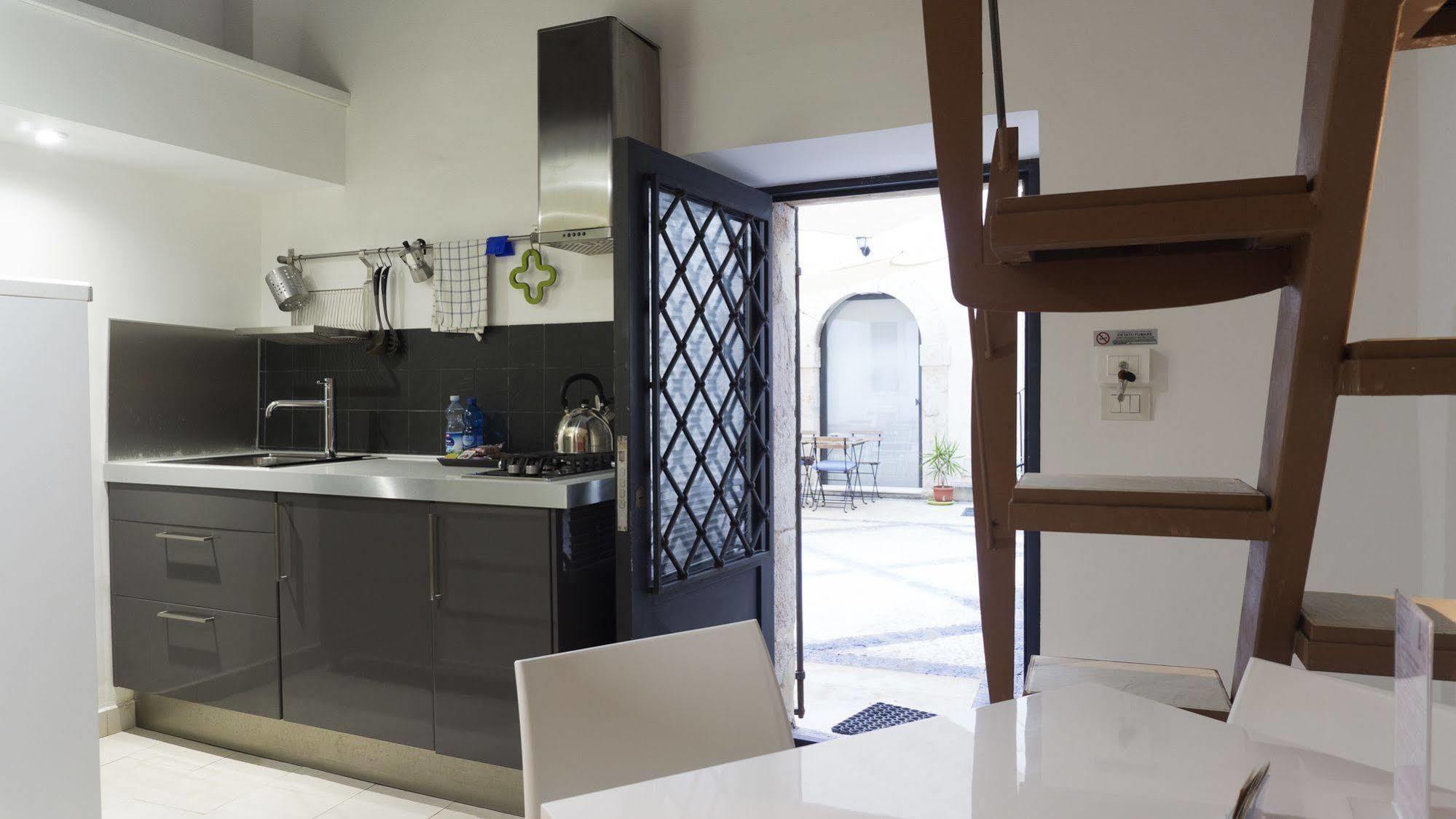 1743 Loft Apartment Сиракуза Екстериор снимка